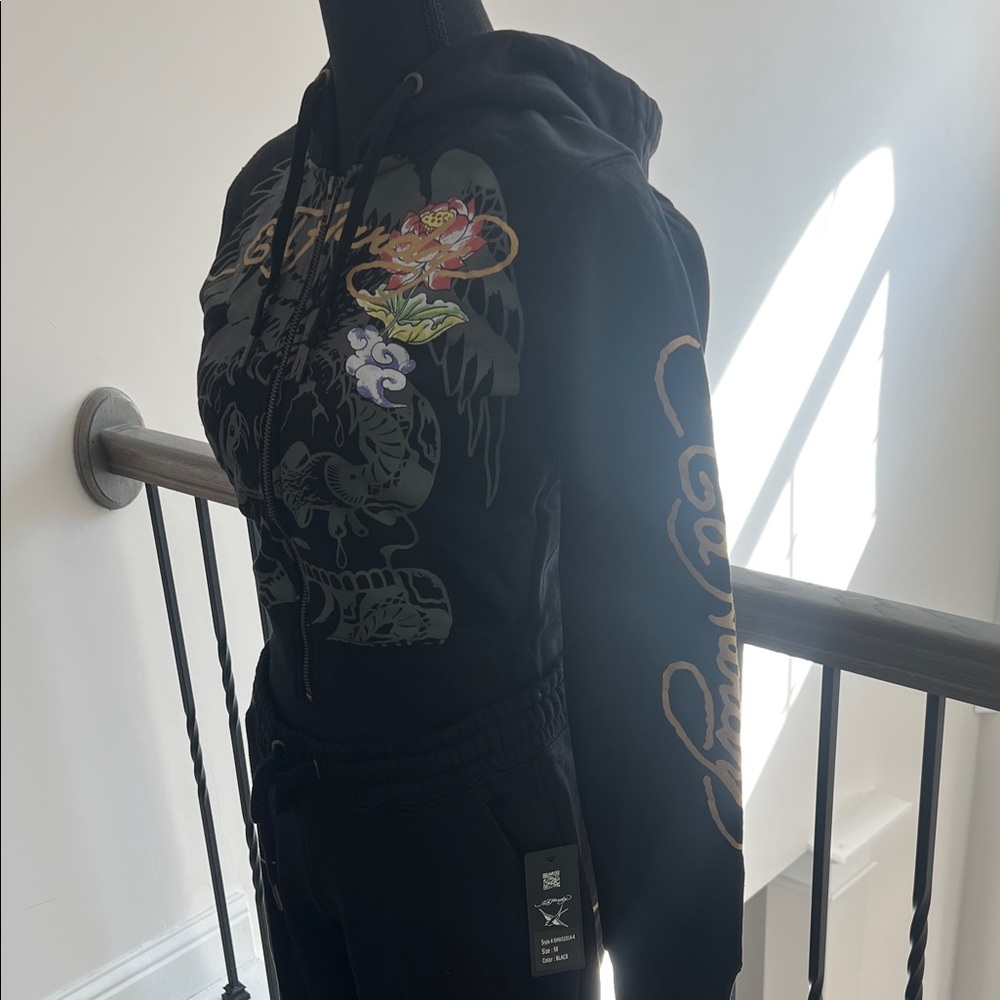 Ed Hardy Black and Gold Graphic Zip-Up and Sweatpants (Complete Outfit) - Picture 2 of 7